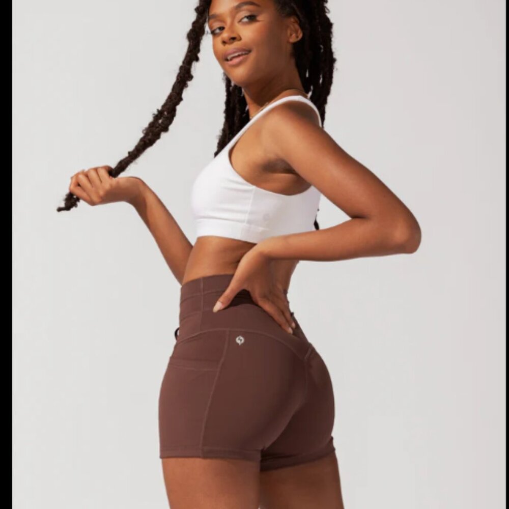 NWOT Popflex Brown Cargo Booty Short with Pockets (Pet Hair Resistant) - Carob S